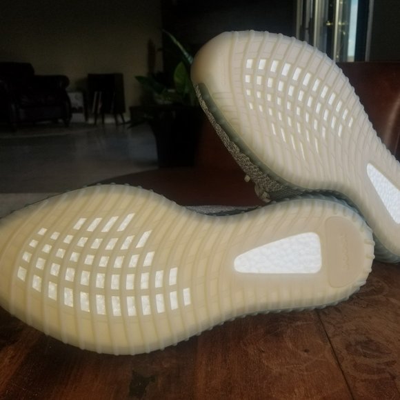 adidas Yeezy Boost 350 V2 Israfil